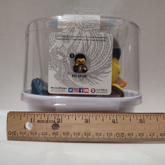 Shenmue Ryo Hazuki Tubbz Cosplaying Duck Official Collectible Figurine - Picture 4 of 9